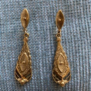 1928 Gold Tone Earrings